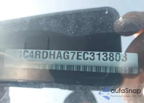 2014 Dodge Durango Sxt z USA, uszkodzony, nr VIN 1C4RDHAG7EC313803